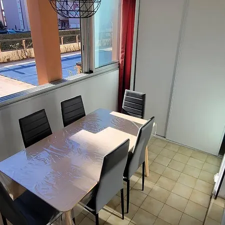 Les Jardins Du Cap, Piscine, Parking, 50m 公寓