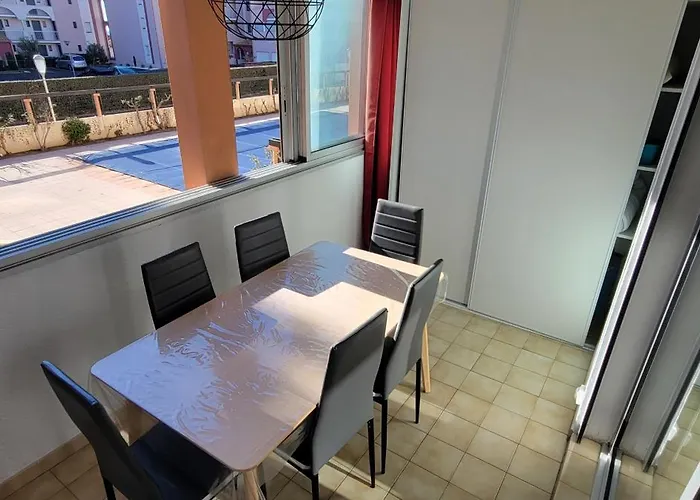 Les Jardins Du Cap, Piscine, Parking, 50m